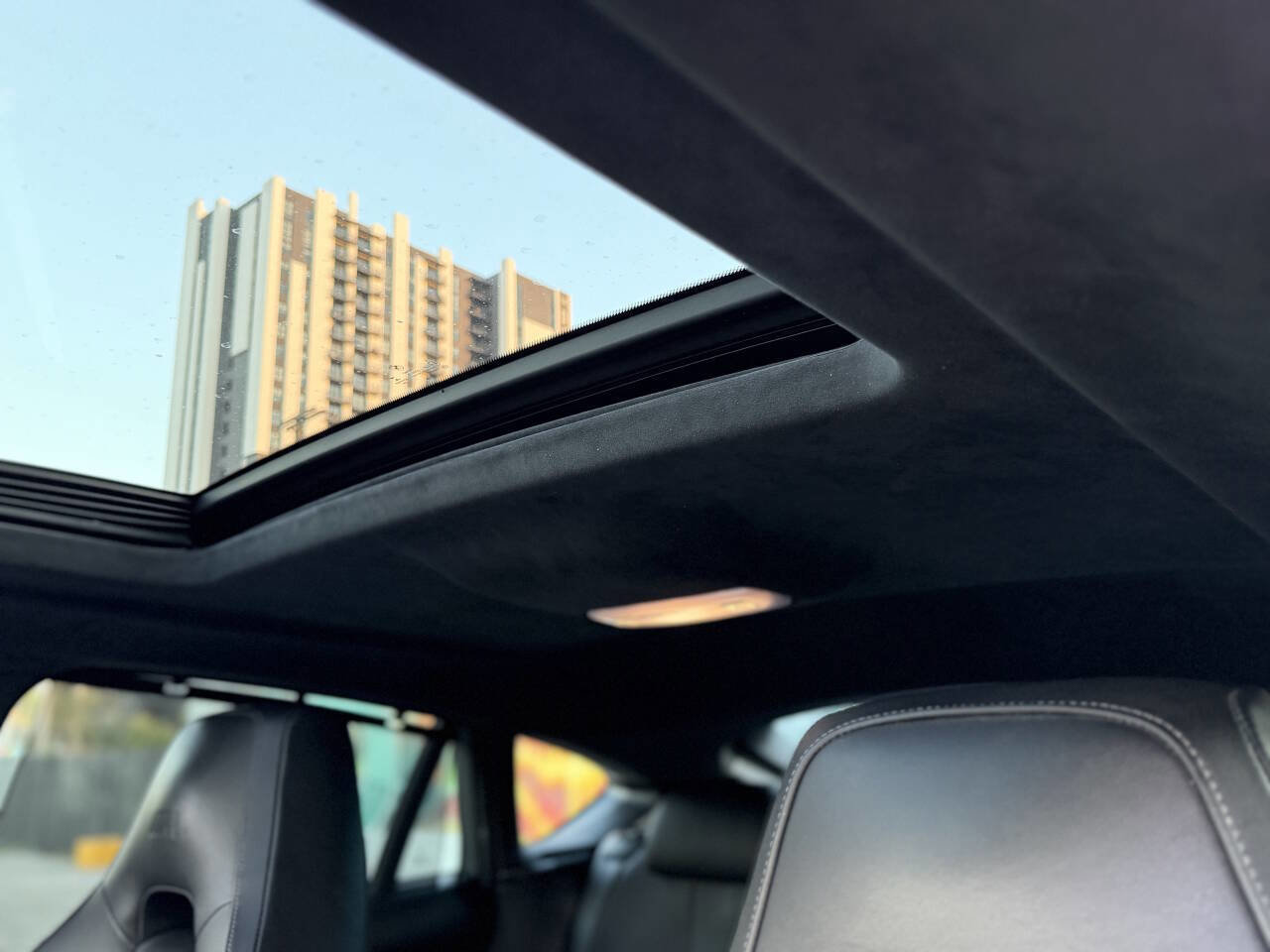 Used 2016 BMW X6 M Base AWD 4dr SUV image 33