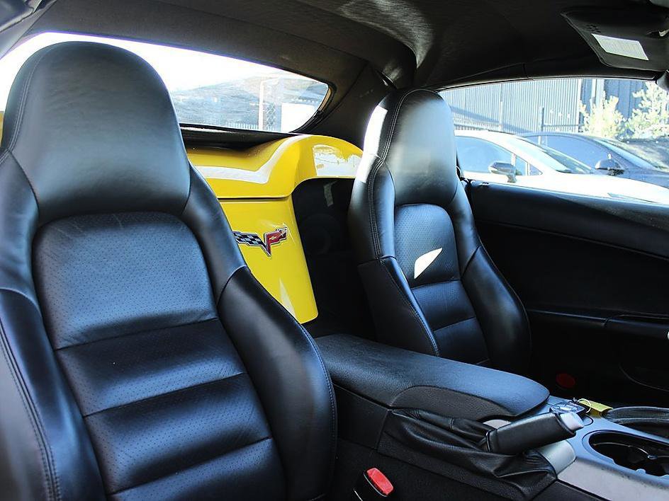 Used 2007 Chevrolet Corvette Convertible w/ Preferred Equipment Group RWD image 16