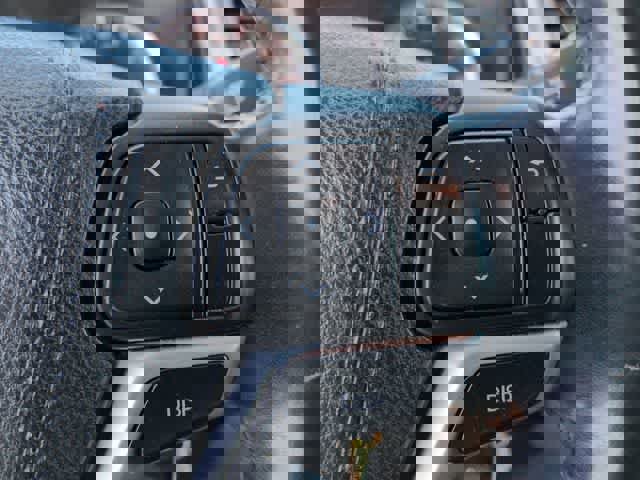 Used 2016 Toyota Highlander Plus AWD/4WD image 24