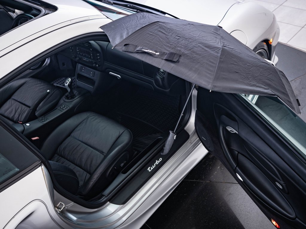 Used 2002 Porsche 911 Turbo image 62