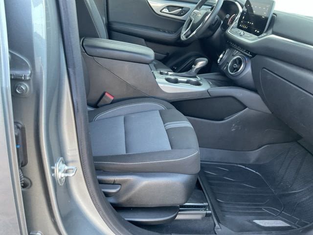 Used 2024 Chevrolet Blazer LT w/ Convenience Package image 15