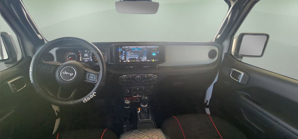 Used 2024 Jeep Gladiator Sport image 21
