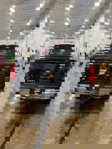 Used 2017 Chevrolet Silverado 1500 LT w/ Trailering Package image 4