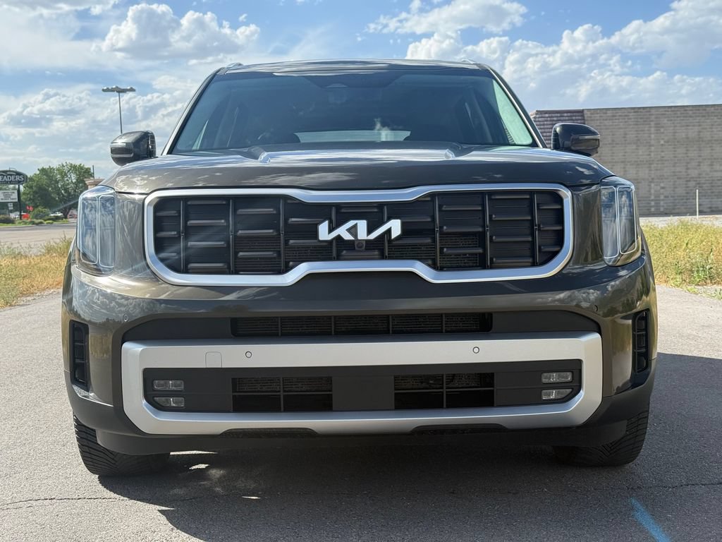 Used 2023 Kia Telluride SX AWD/4WD image 5