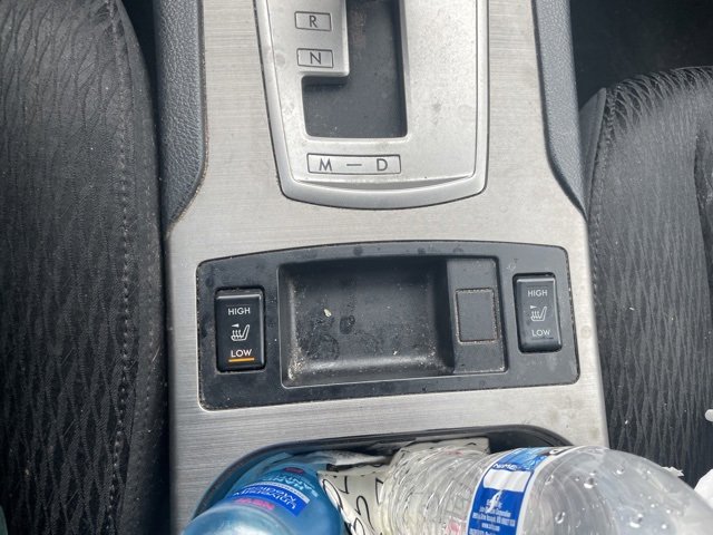 Used 2011 Subaru Outback 2.5i Premium w/ All-Weather Pkg image 18