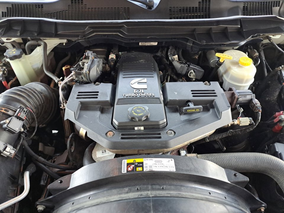 Used 2017 RAM 3500 Limited AWD/4WD image 28