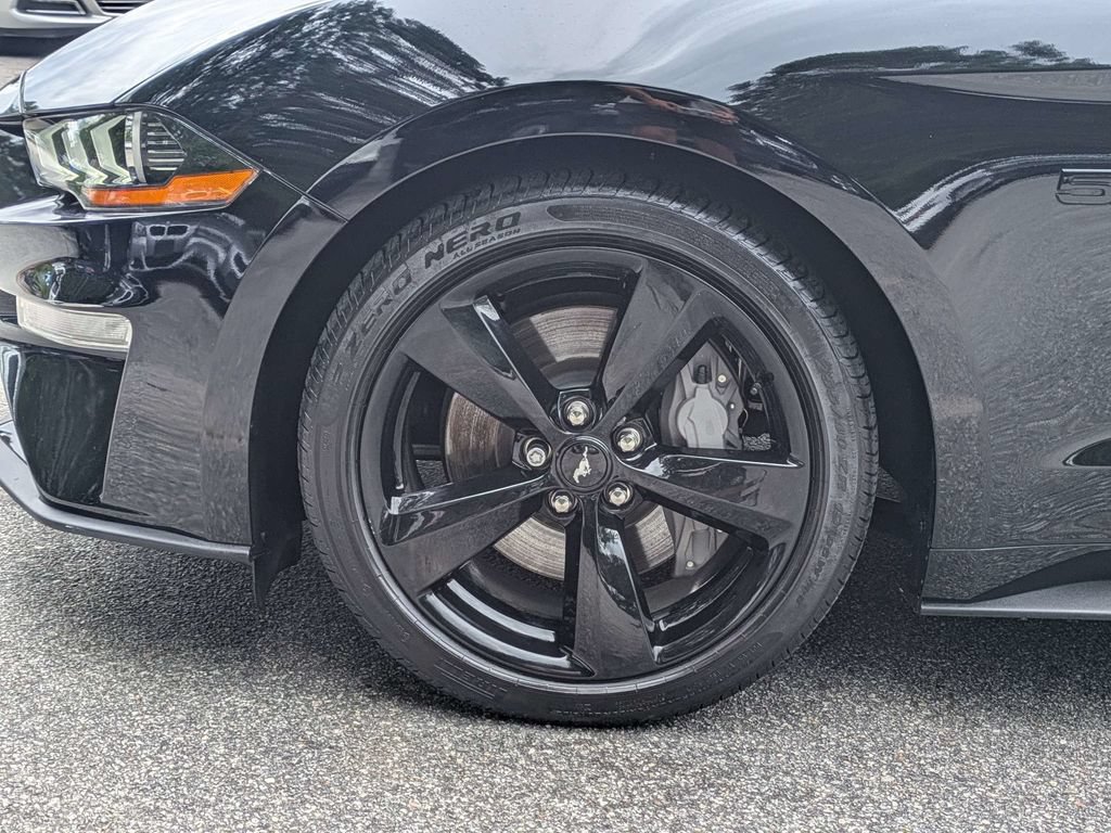 Used 2022 Ford Mustang GT Premium w/ Equipment Group 401A RWD image 12