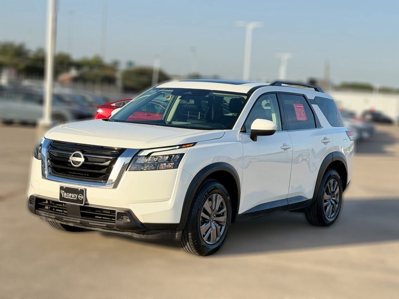 Certified 2025 Nissan Pathfinder SV w/ SV Premium Package AWD/4WD image 3