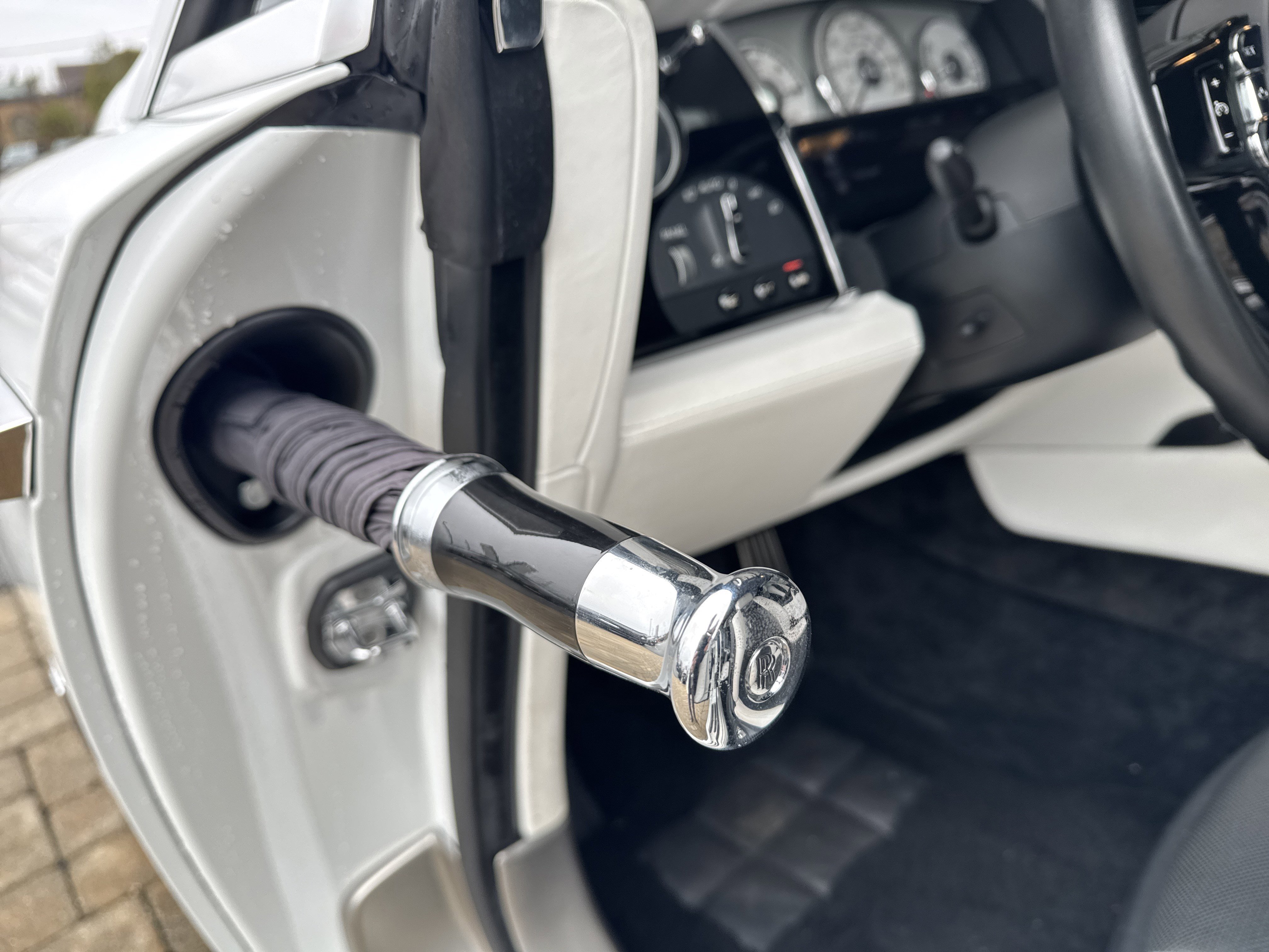 Certified 2021 Rolls-Royce Dawn image 47