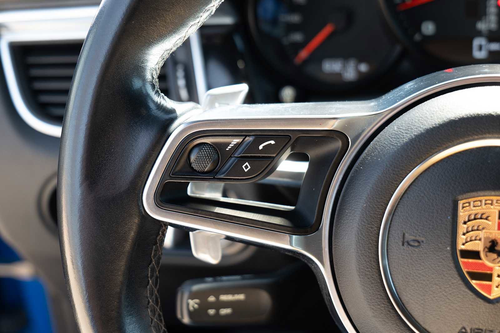 Used 2017 Porsche Macan image 13