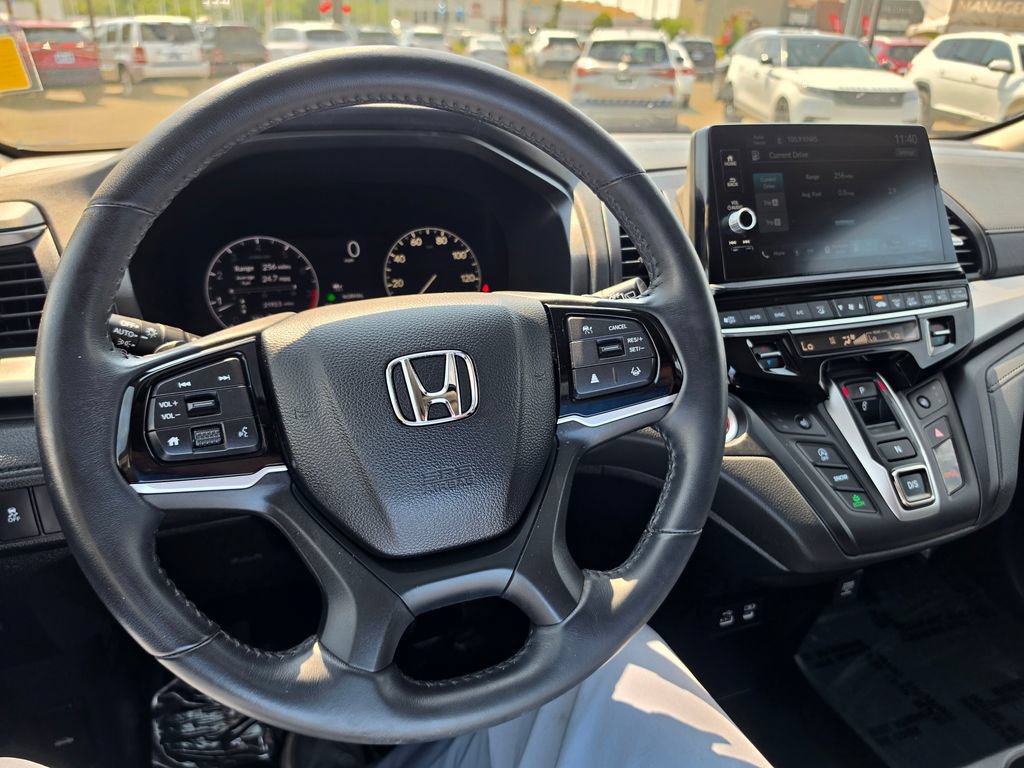 Used 2025 Honda Odyssey EX-L image 23