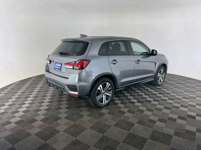 Used 2023 Mitsubishi Outlander Sport SE AWD/4WD image 9