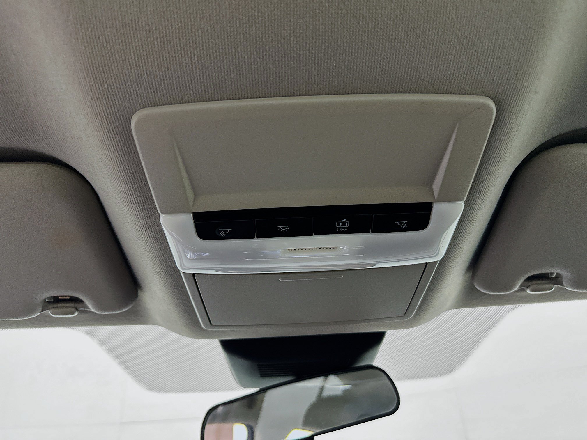 Used 2023 Nissan Sentra SV FWD image 18