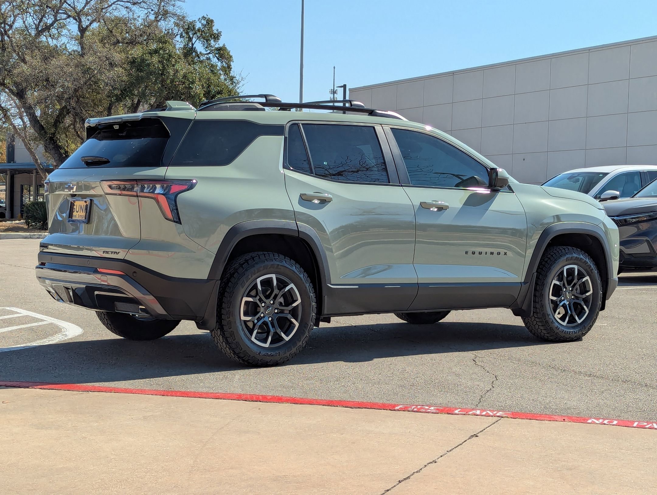 Used 2026 Chevrolet Equinox ACTIV w/ Convenience Package III image 4