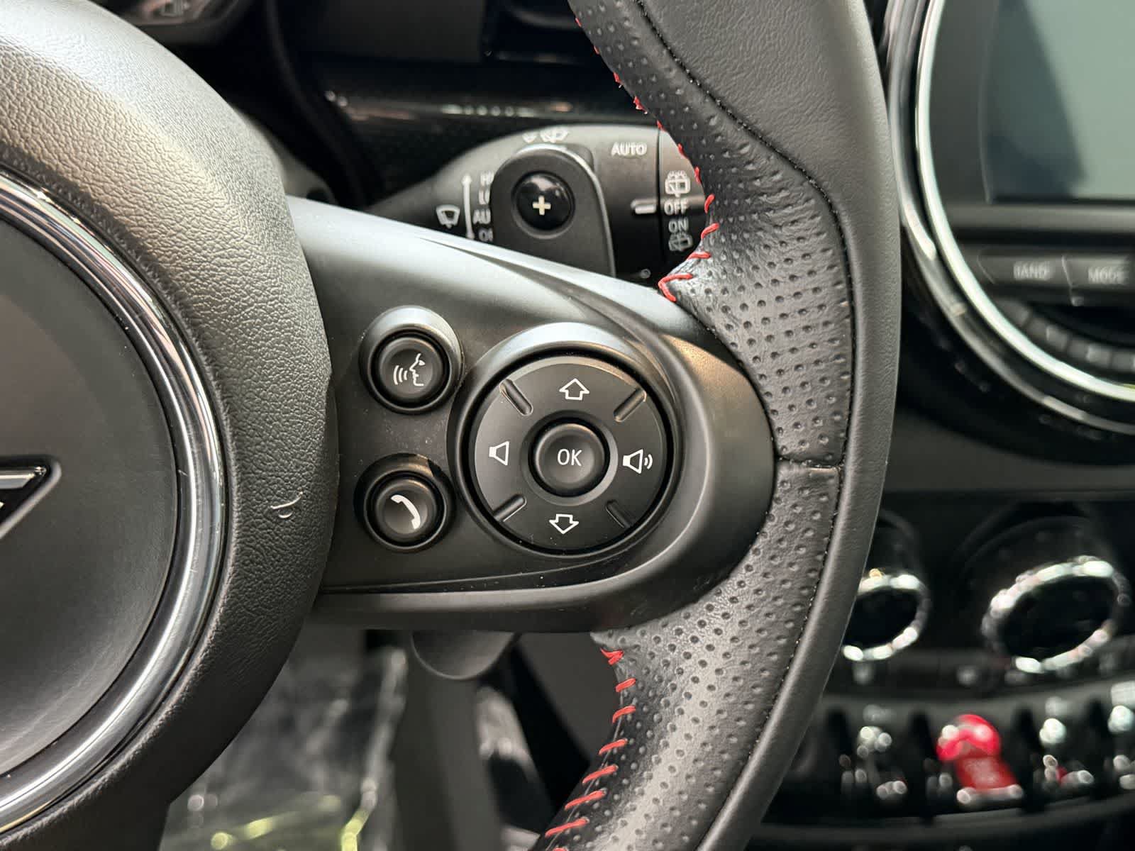 Used 2019 MINI Cooper Clubman S w/ Storage Package AWD/4WD image 17