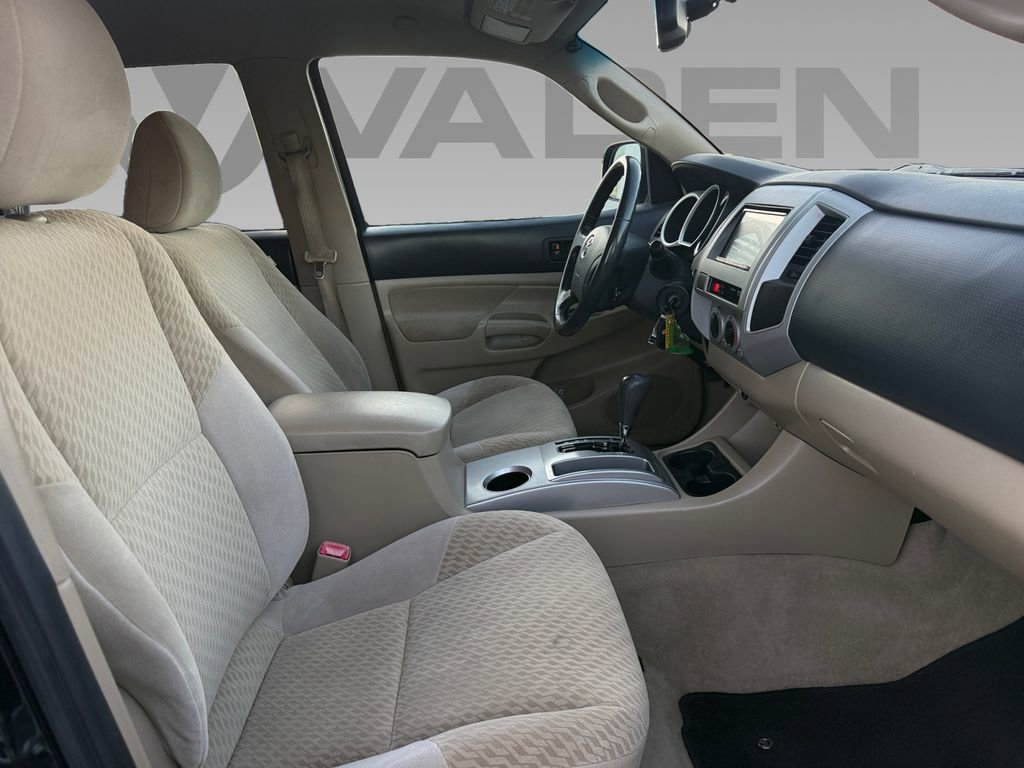 Used 2011 Toyota Tacoma 4x4 Double Cab w/ SR5 Pkg #2 image 7