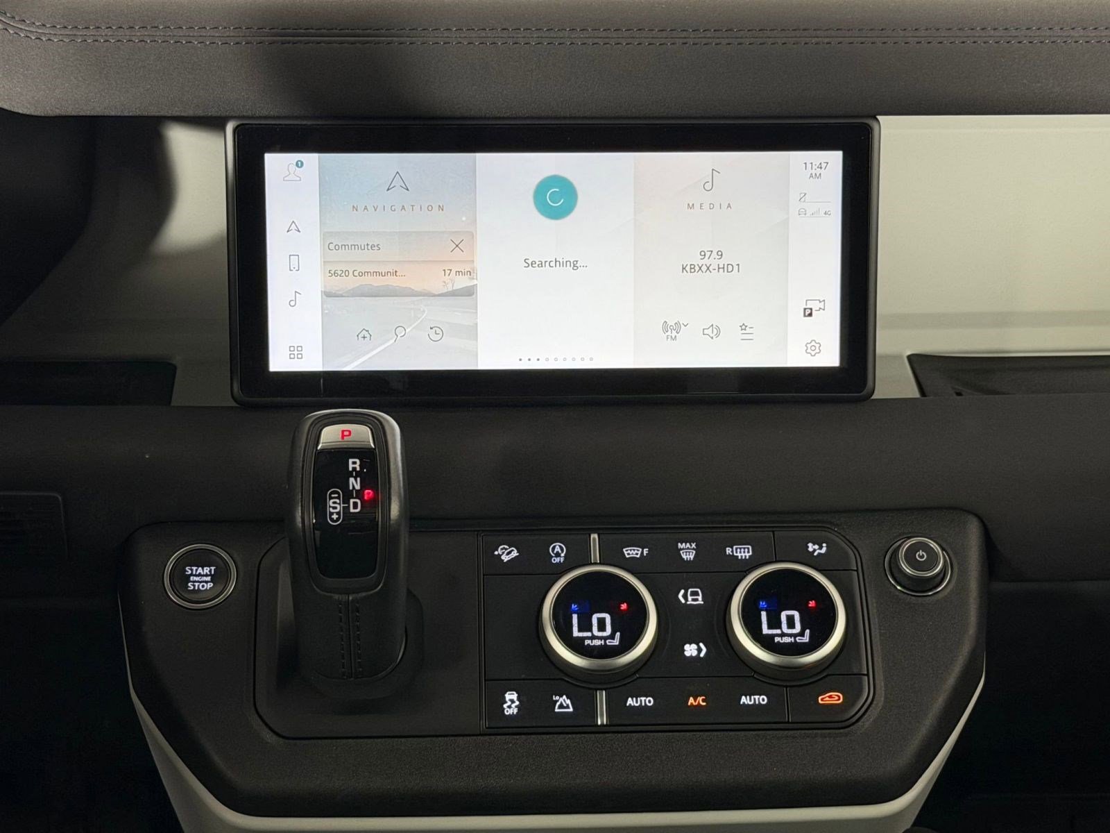 Certified 2023 Land Rover Defender 110 X-Dynamic SE image 24