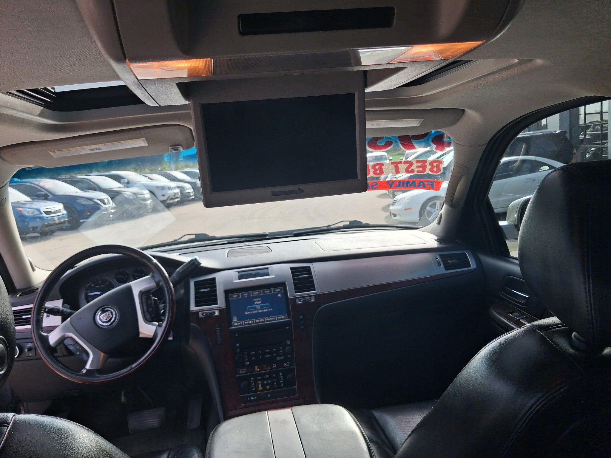Used 2008 Cadillac Escalade ESV AWD image 6
