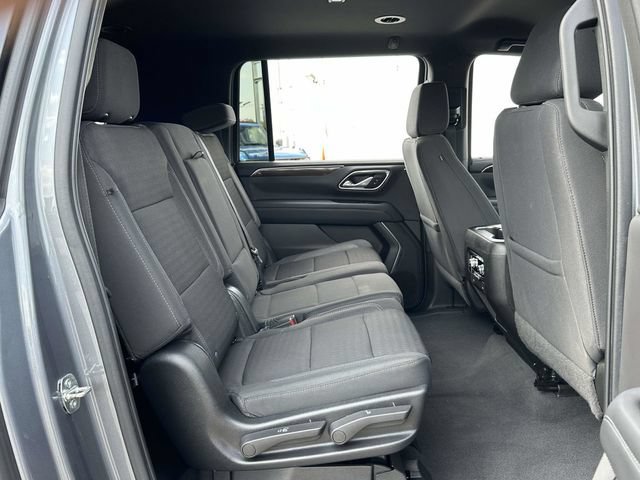 Used 2022 GMC Yukon XL SLE w/ Gmc Pro Safety Plus Package RWD image 20