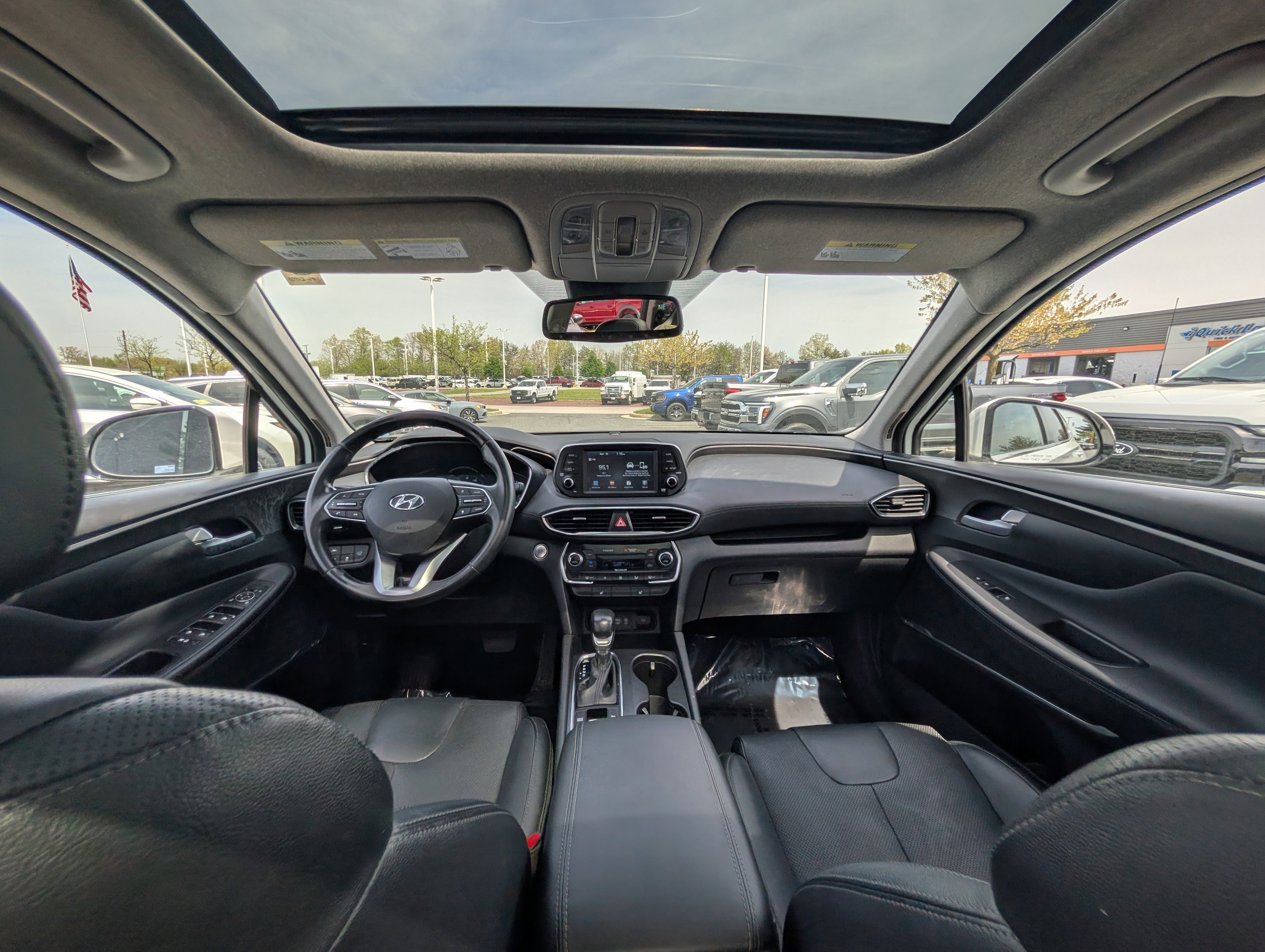 Used 2019 Hyundai Santa Fe Limited FWD image 15