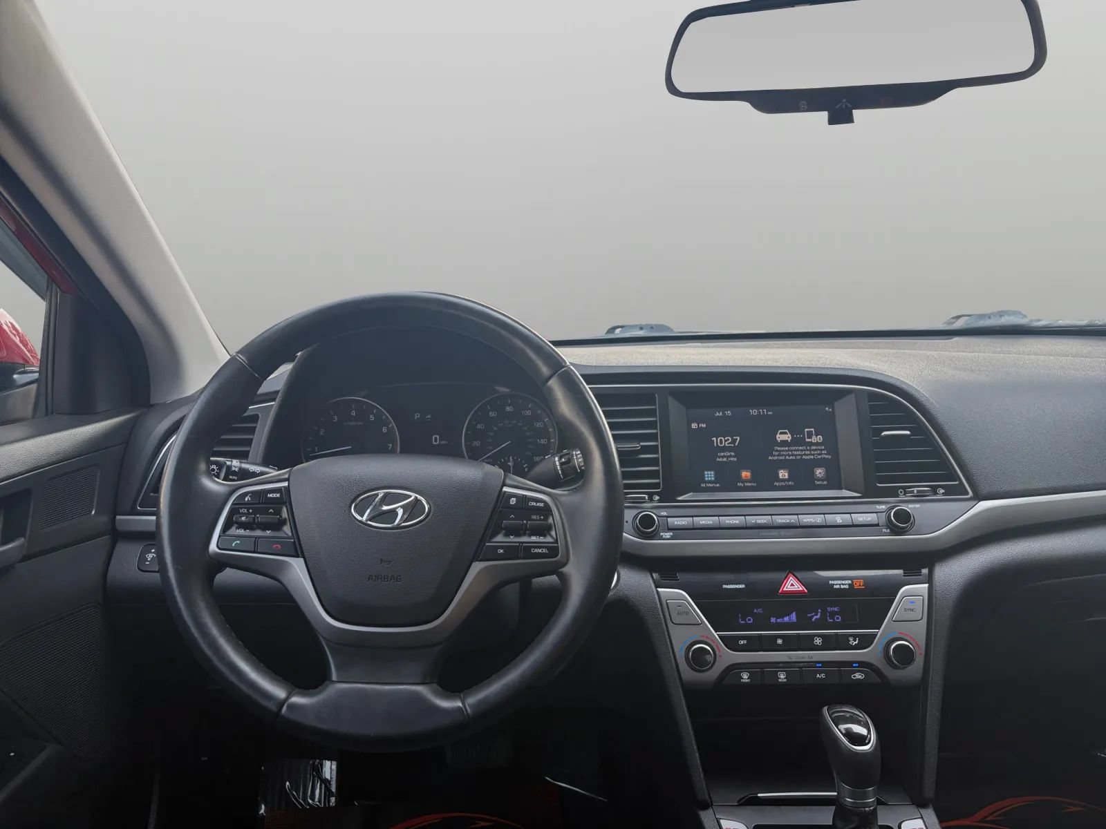 Used 2017 Hyundai Elantra Limited FWD image 28