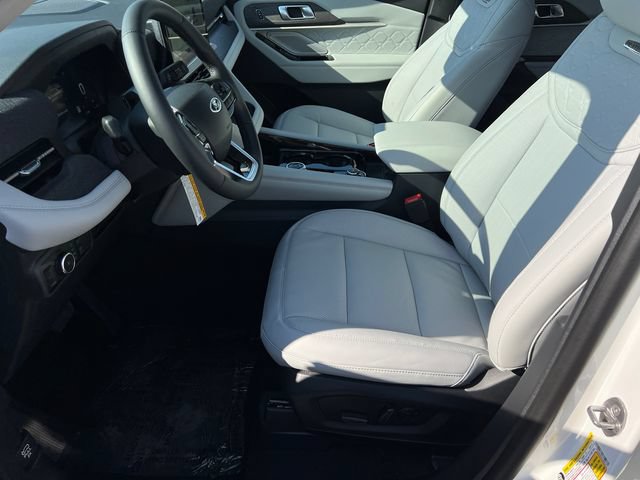 New 2026 Ford Explorer Platinum w/ LUX Leather Package AWD/4WD image 23