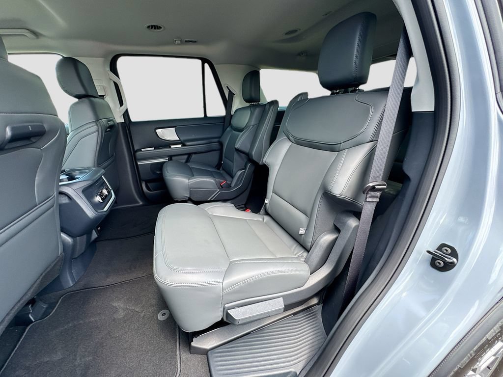 New 2026 Ford Expedition Active RWD image 30