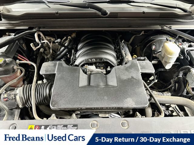 Used 2019 Chevrolet Suburban LT AWD/4WD image 38
