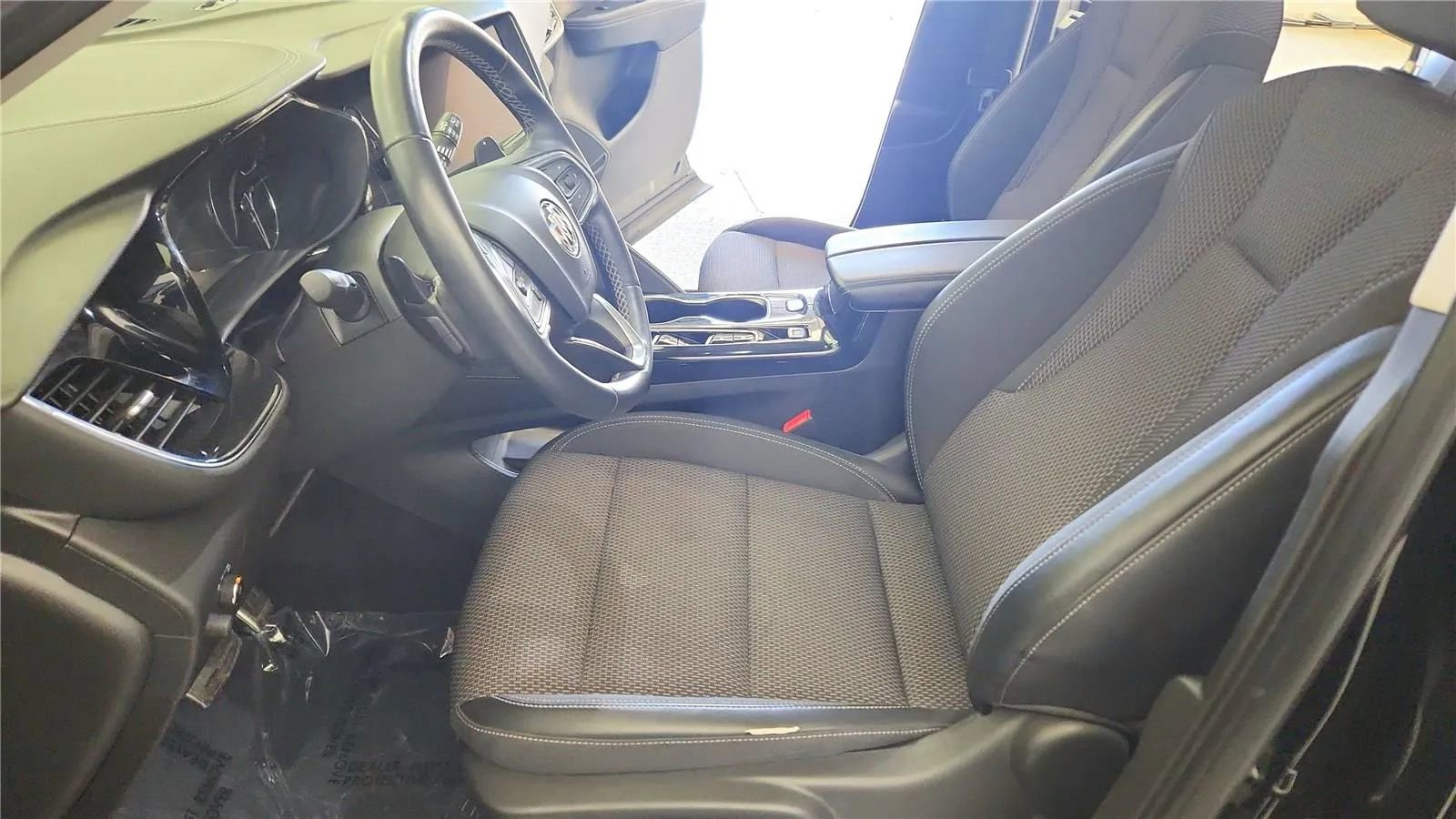 Used 2023 Buick Envision Preferred w/ Sport Touring Package image 22