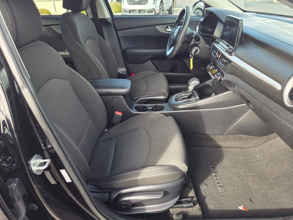 Used 2019 Kia Forte LXS image 18