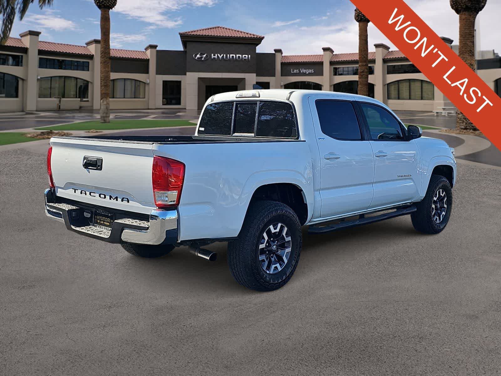 Used 2019 Toyota Tacoma SR5 RWD image 8