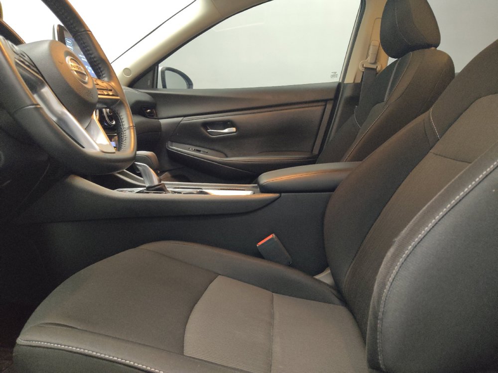 Used 2021 Nissan Sentra SV FWD image 17