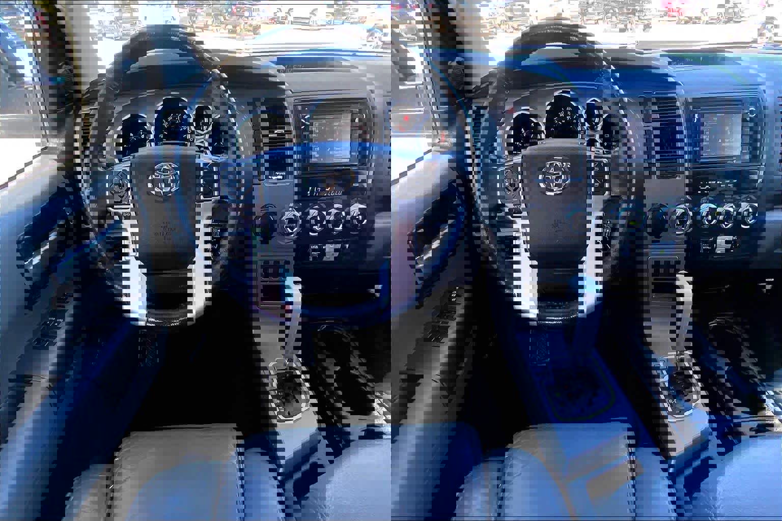 Used 2016 Toyota Sequoia Limited w/ Safety & Convenience Package image 6