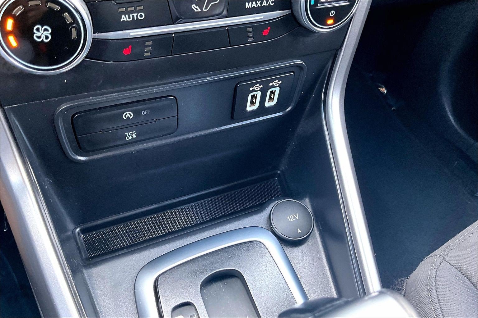 Used 2018 Ford EcoSport SE FWD image 31