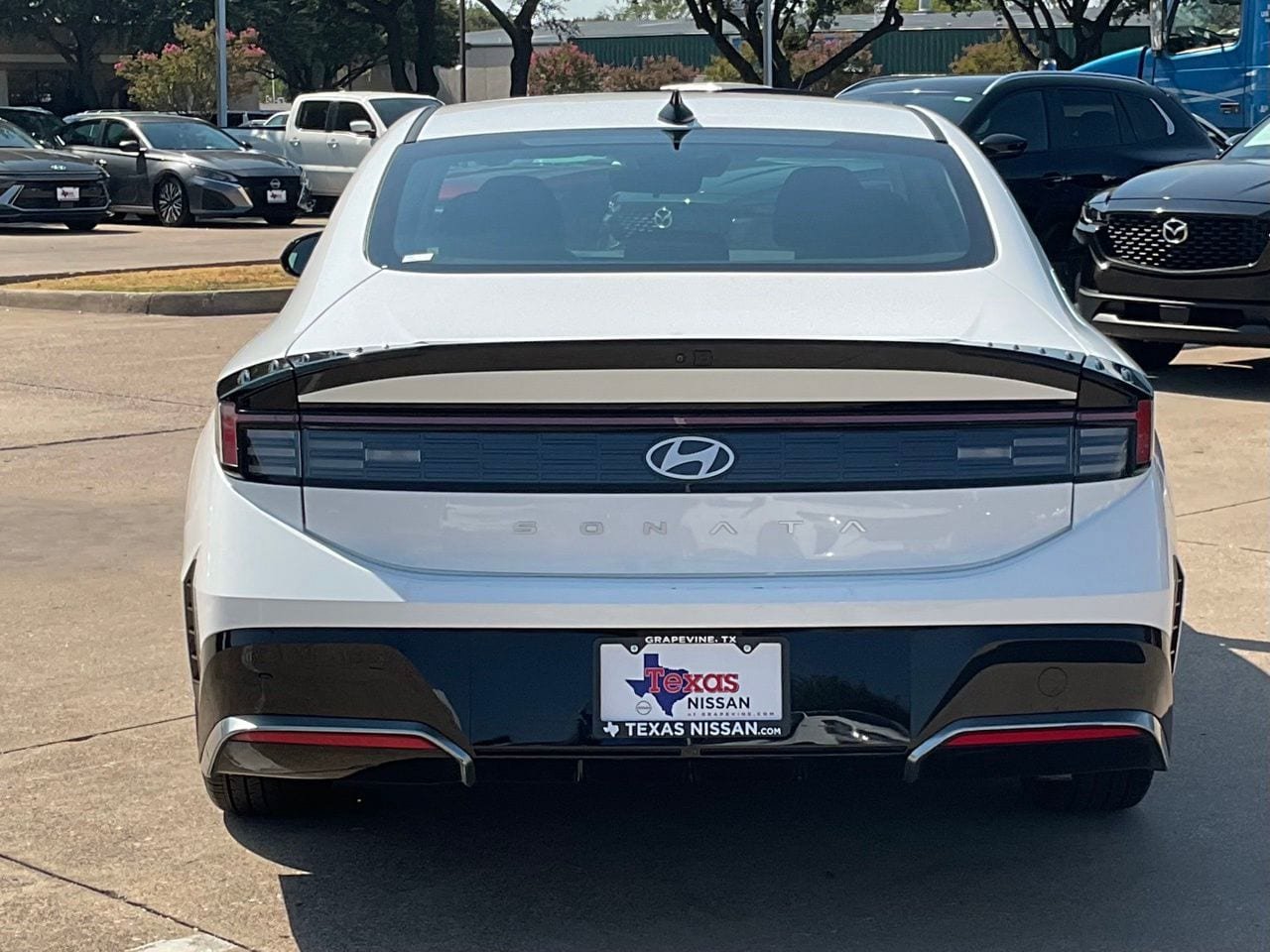 Used 2025 Hyundai Sonata SEL FWD image 5