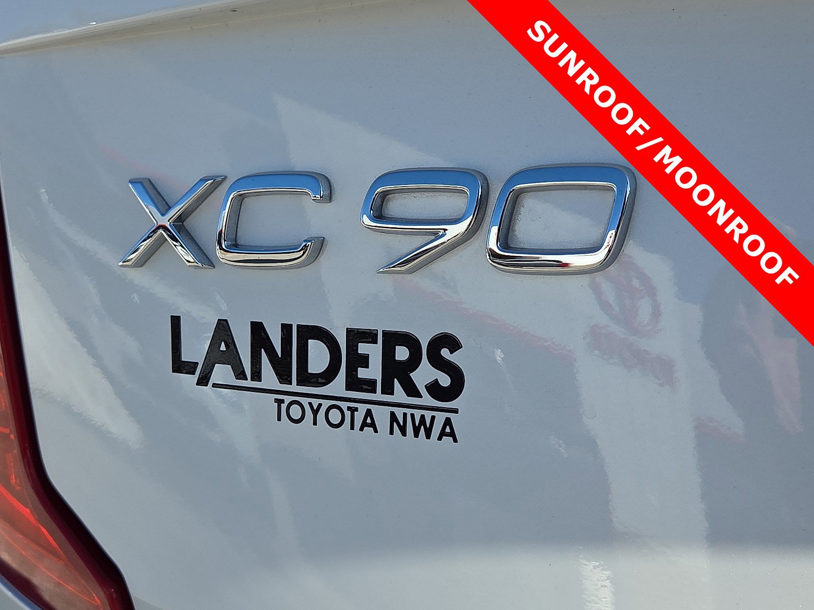 Used 2025 Volvo XC90 B6 Plus w/ Protection Package Premier image 8