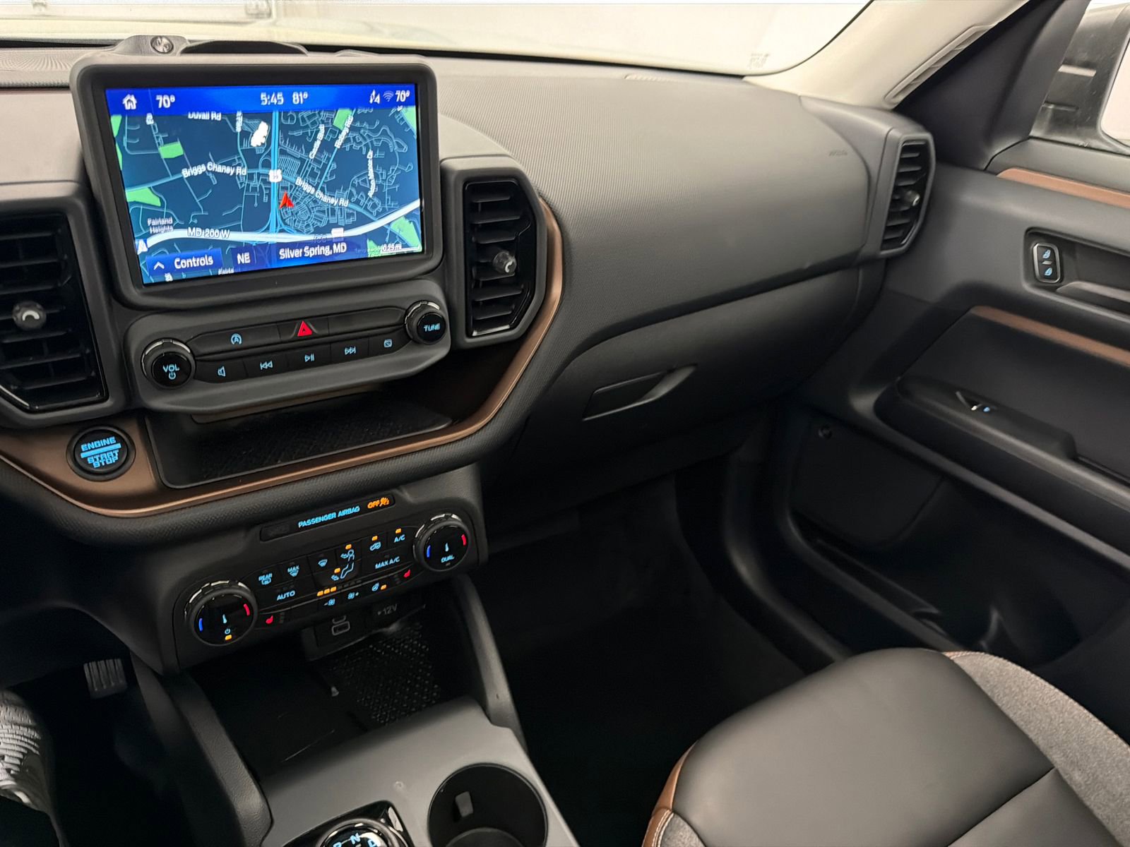 Used 2024 Ford Bronco Sport Outer Banks w/ Tech Package image 24