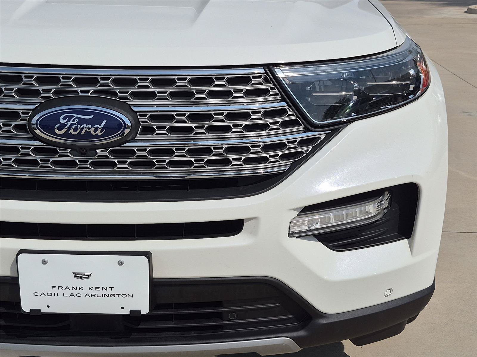 Used 2020 Ford Explorer Limited w/ Class III Trailer Tow Package RWD image 6
