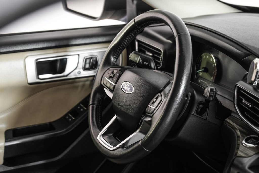 Used 2020 Ford Explorer Limited AWD/4WD image 13