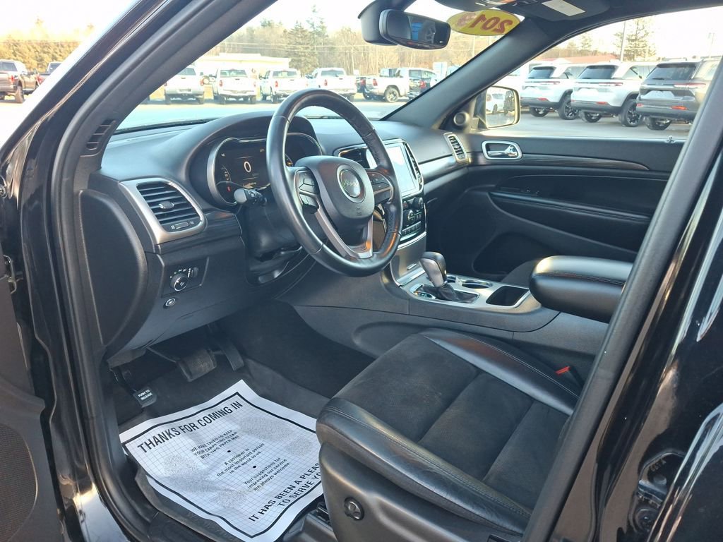 Used 2019 Jeep Grand Cherokee Altitude image 9