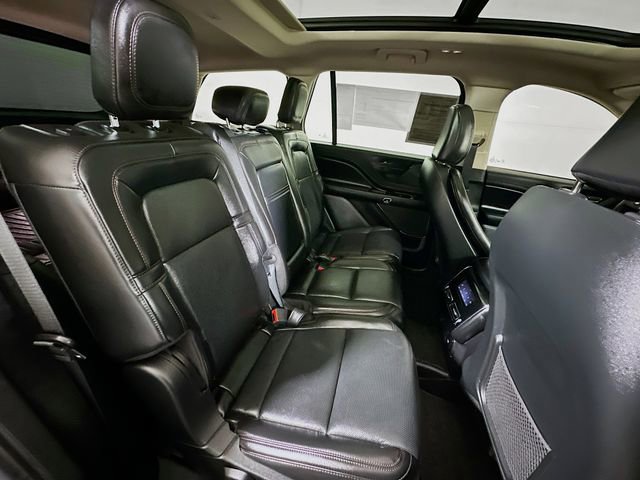 Used 2024 Lincoln Aviator Reserve w/ Elements Package Plus AWD/4WD image 30