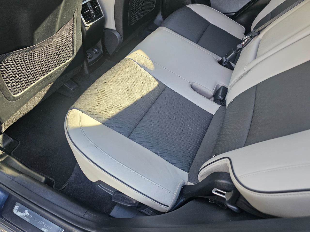 Used 2019 Kia Sportage EX w/ EX Sport Appearance Package AWD/4WD image 23