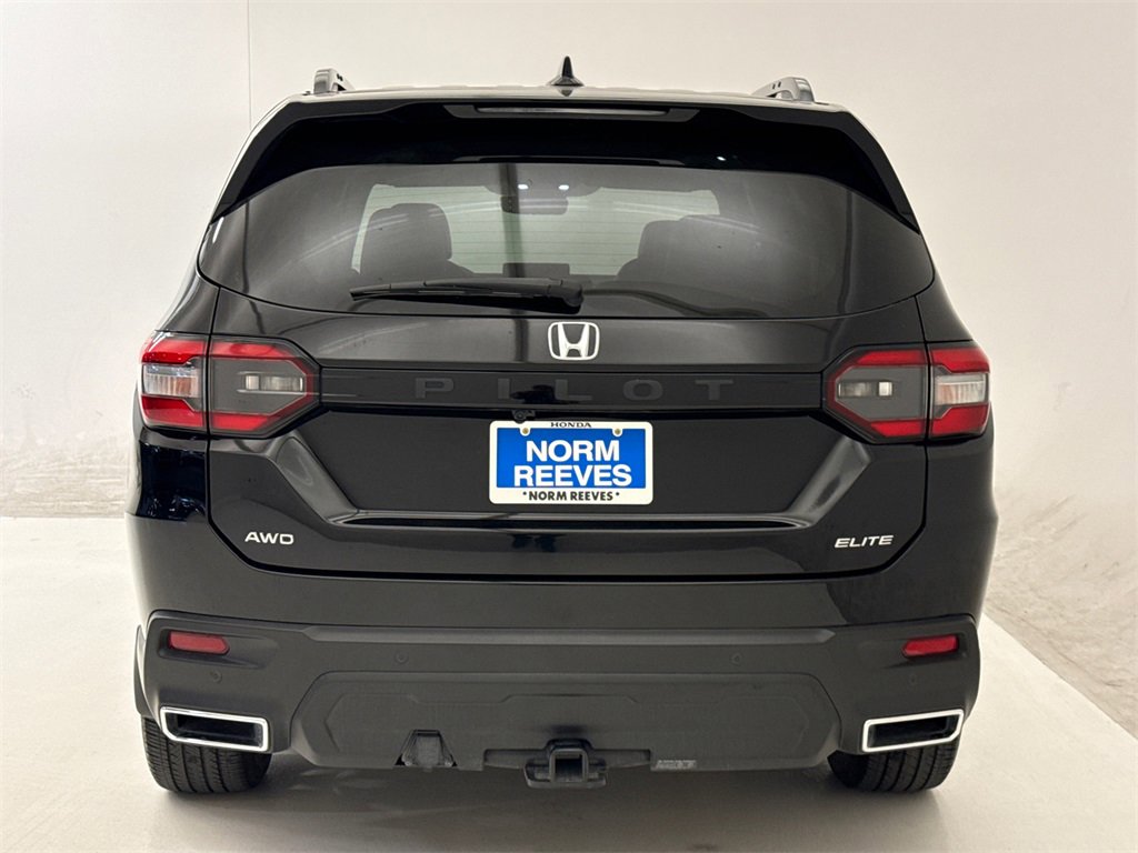 Certified 2023 Honda Pilot Elite image 9