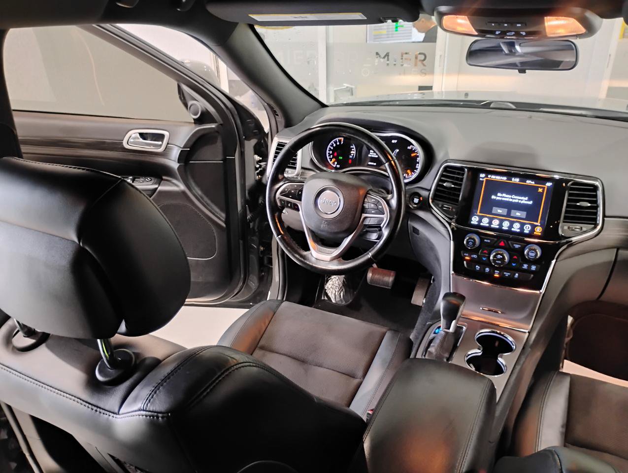 Used 2021 Jeep Grand Cherokee Laredo X RWD image 58