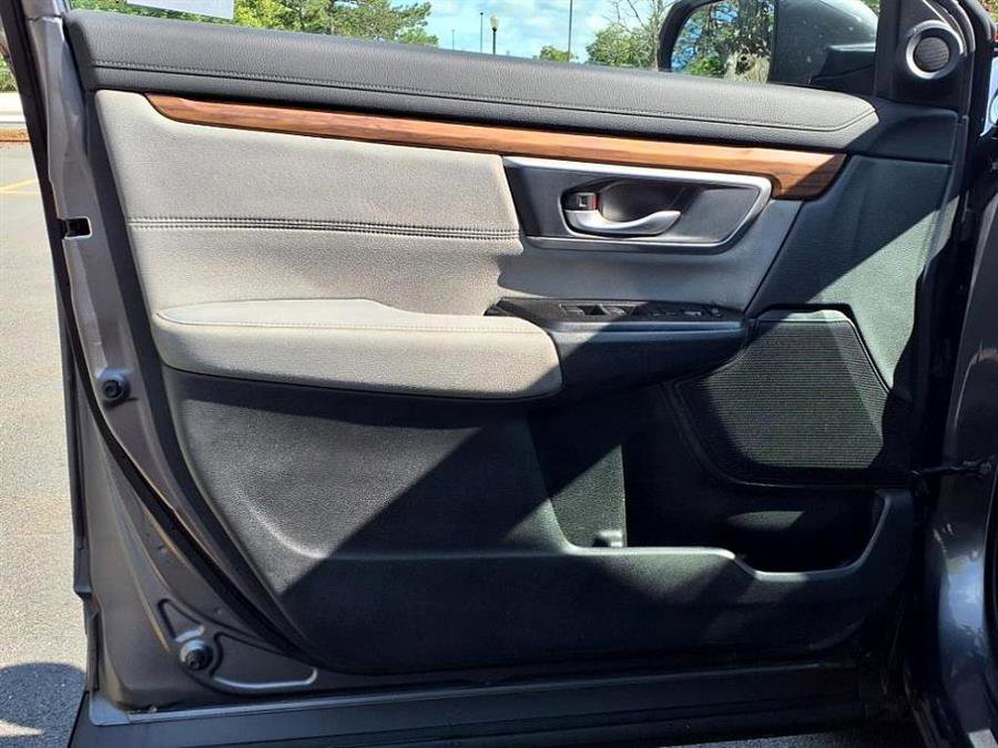 Used 2019 Honda CR-V EX image 17
