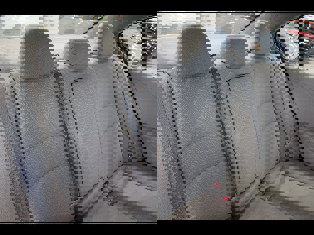 Used 2016 Honda Accord EX image 21