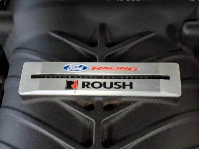 Used 2017 Ford Mustang GT Premium w/ GT Performance Package RWD image 18