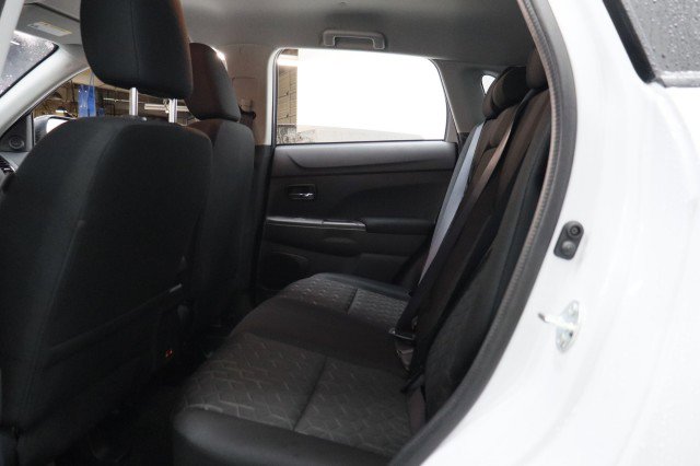 New 2026 Mitsubishi Outlander Sport LE AWD/4WD image 24