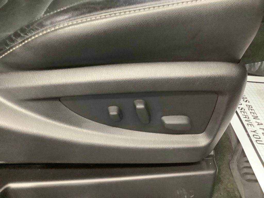 Used 2016 Chevrolet Silverado 2500 LTZ w/ Duramax Plus Package image 23