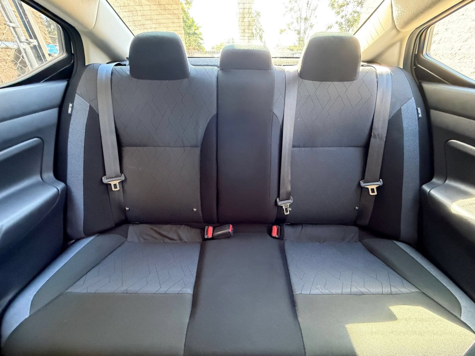 Used 2025 Nissan Versa SV FWD image 36